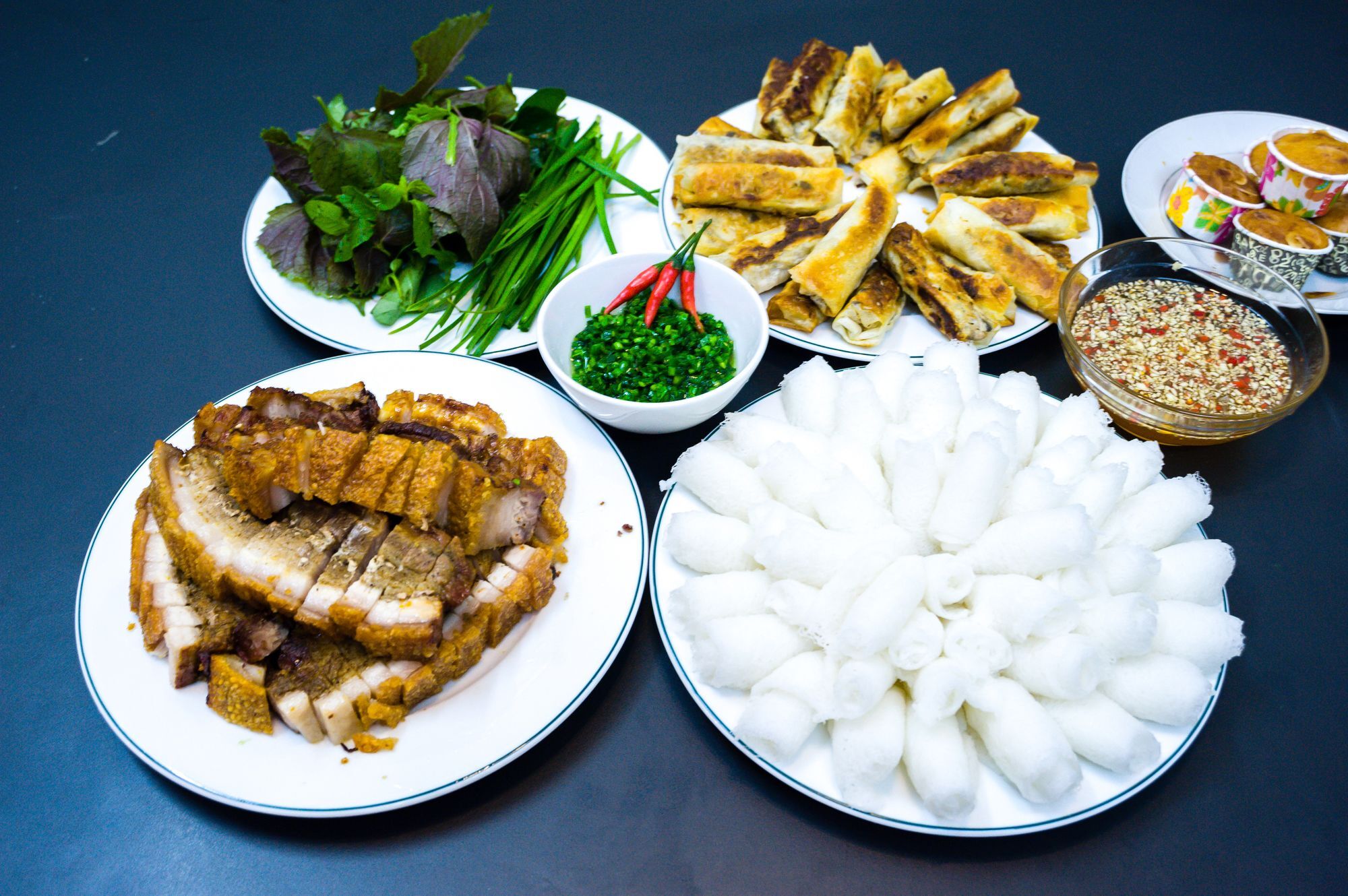 Khách sạn Saigon *